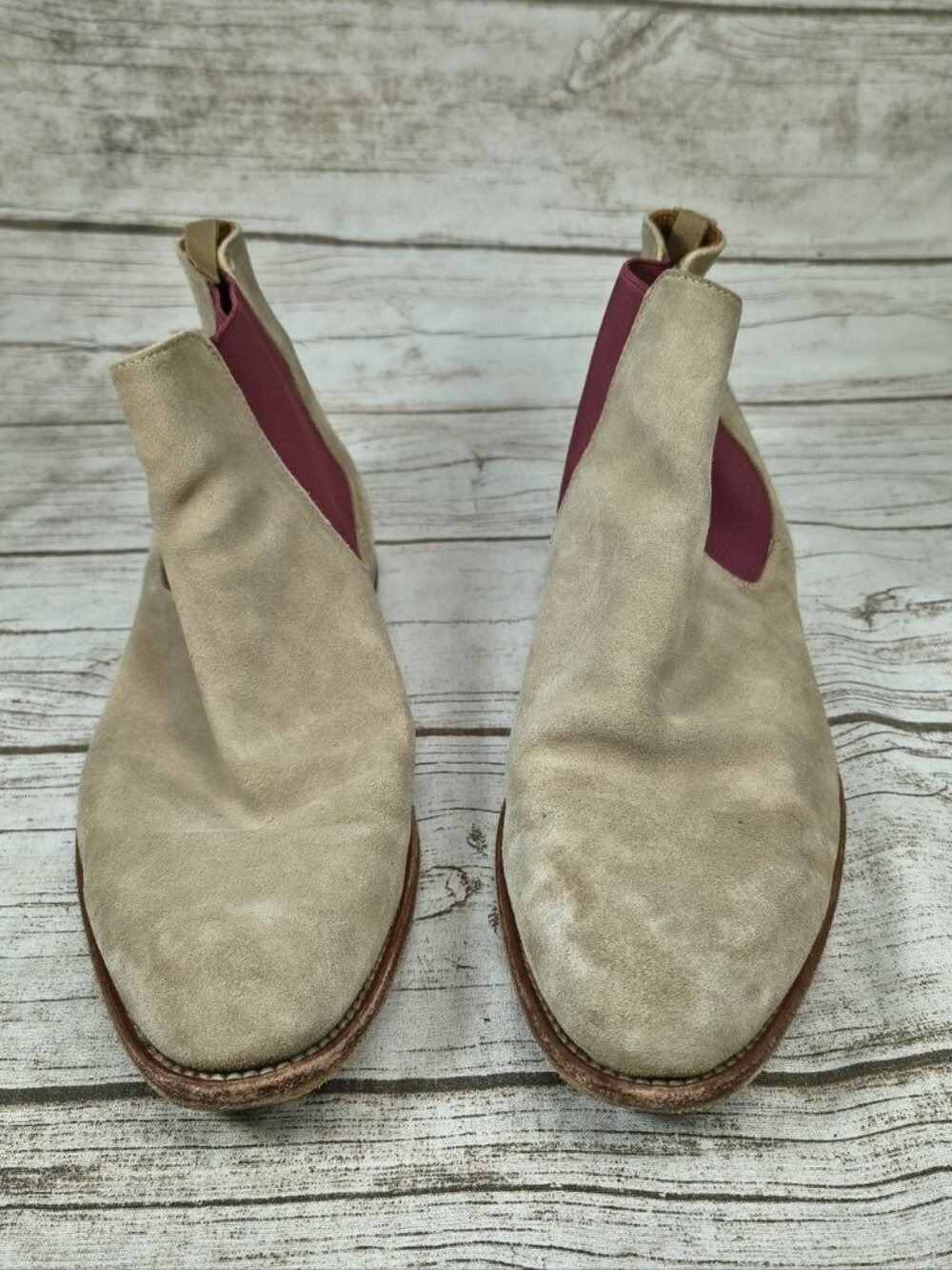 Taft Handcrafted Light Tan Suede Slip On Chelsea Boots Size 42